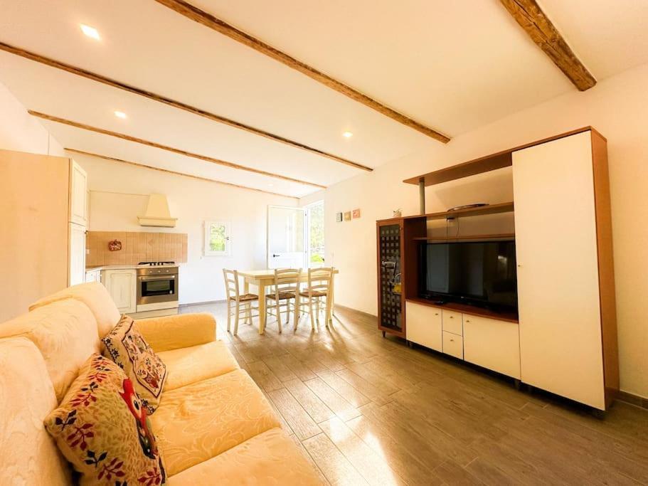 Appartamento Relax House 5 Min Dal Mare Parcheggio+wifi