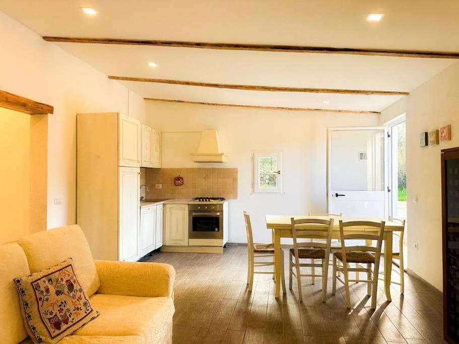 Relax House 5 Min Dal Mare Parcheggio+wifi Appartamento